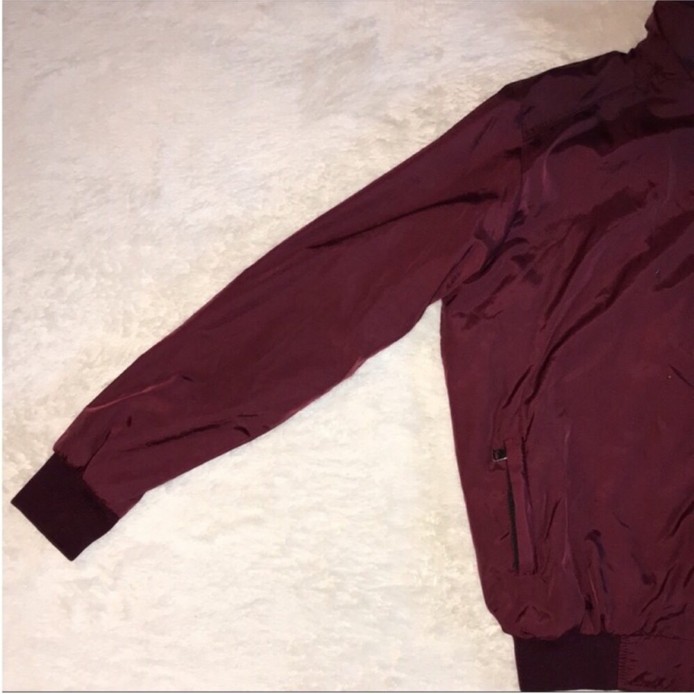 Nike Jacket - Picture 3 of 11
